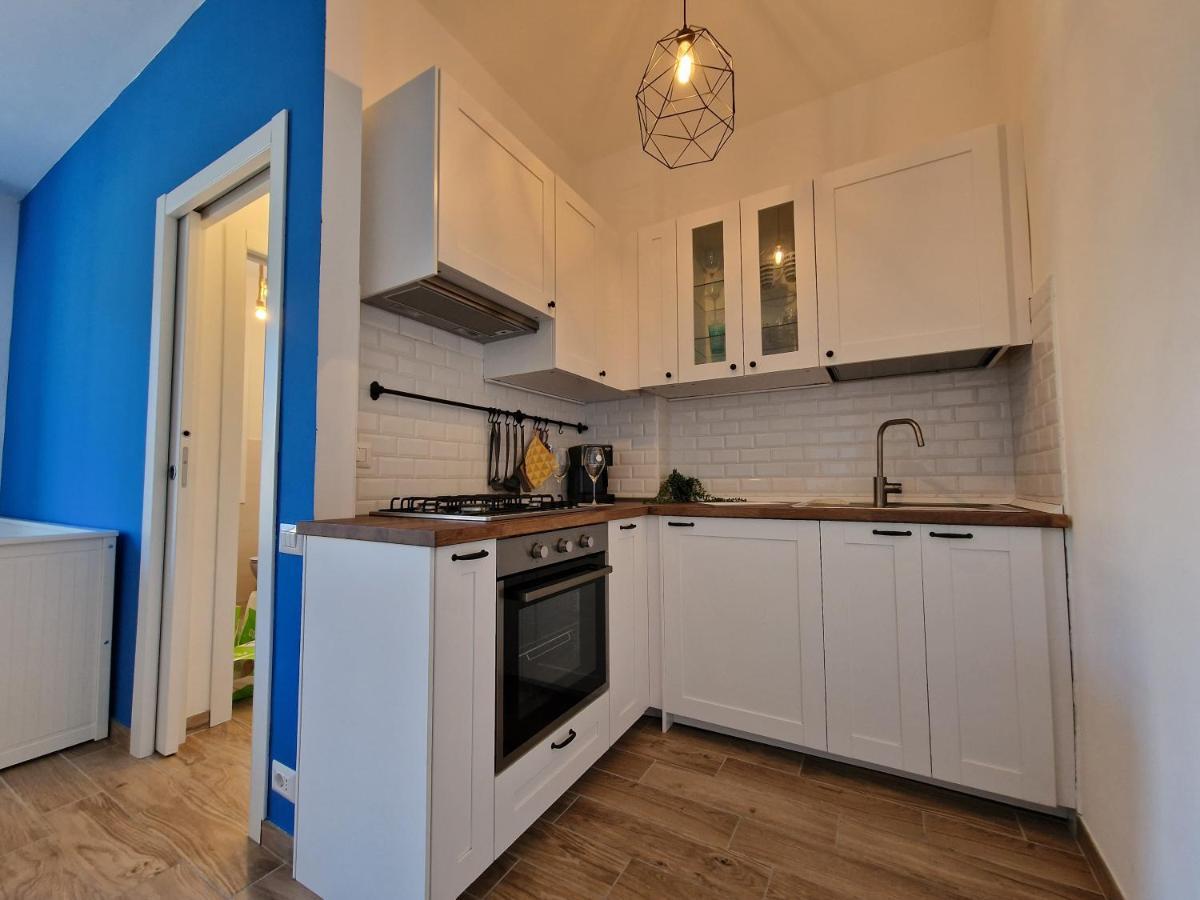 Apartament 650 Metri Dal Mare - Wifi - Terrazzo - Piscina - A/C Pietra Ligure Zewnętrze zdjęcie