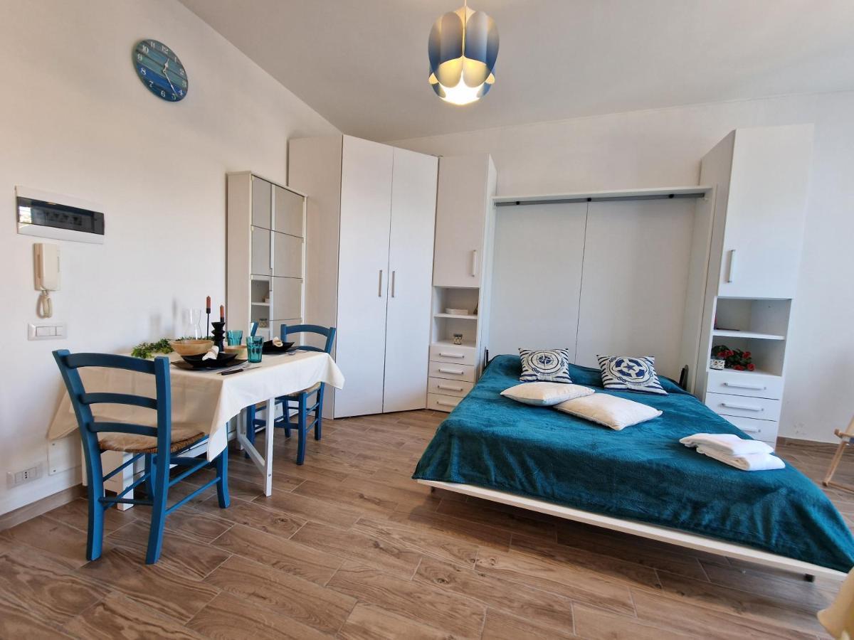 Apartament 650 Metri Dal Mare - Wifi - Terrazzo - Piscina - A/C Pietra Ligure Zewnętrze zdjęcie