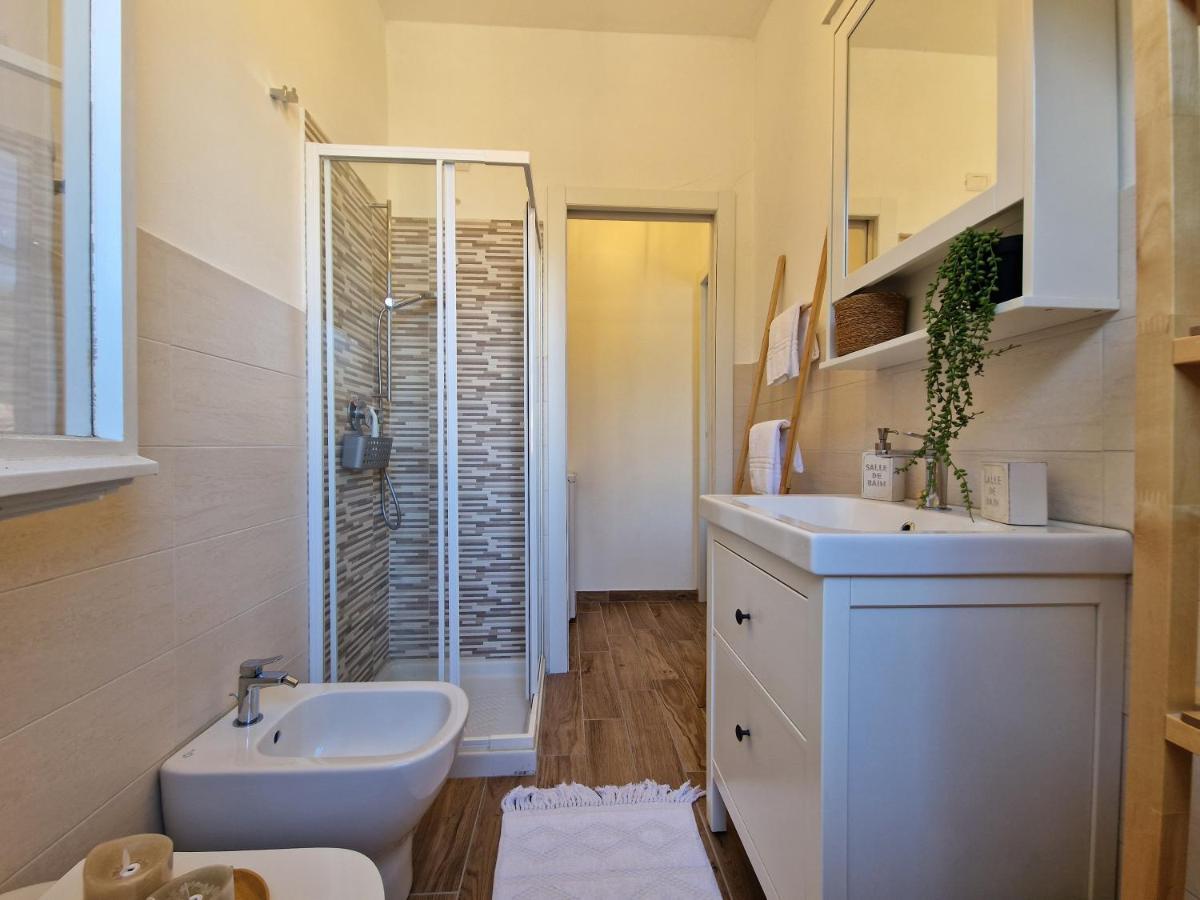 Apartament 650 Metri Dal Mare - Wifi - Terrazzo - Piscina - A/C Pietra Ligure Zewnętrze zdjęcie