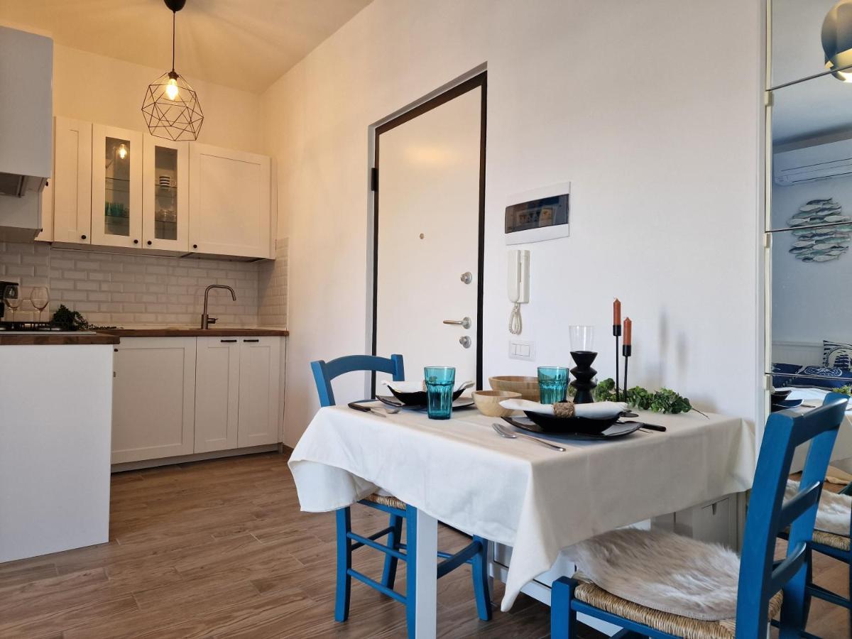 Apartament 650 Metri Dal Mare - Wifi - Terrazzo - Piscina - A/C Pietra Ligure Zewnętrze zdjęcie