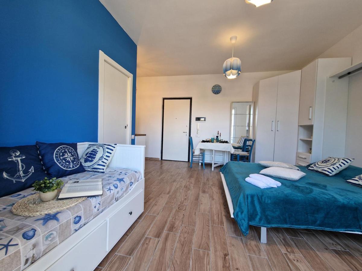 Apartament 650 Metri Dal Mare - Wifi - Terrazzo - Piscina - A/C Pietra Ligure Zewnętrze zdjęcie