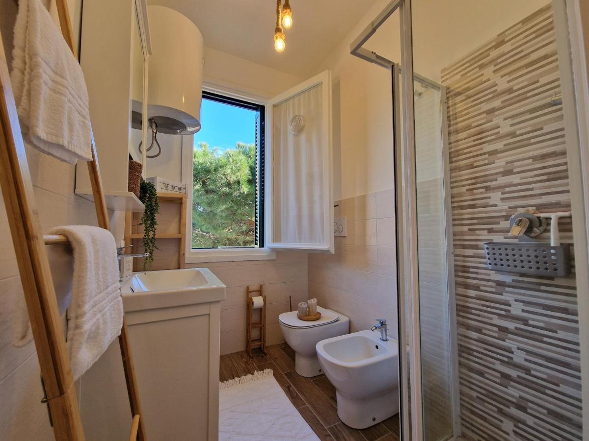Apartament 650 Metri Dal Mare - Wifi - Terrazzo - Piscina - A/C Pietra Ligure Zewnętrze zdjęcie