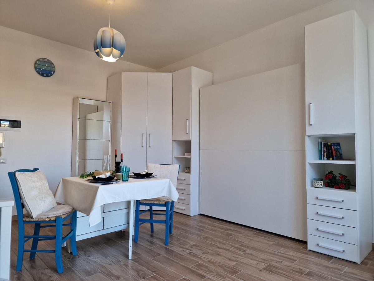 Apartament 650 Metri Dal Mare - Wifi - Terrazzo - Piscina - A/C Pietra Ligure Zewnętrze zdjęcie
